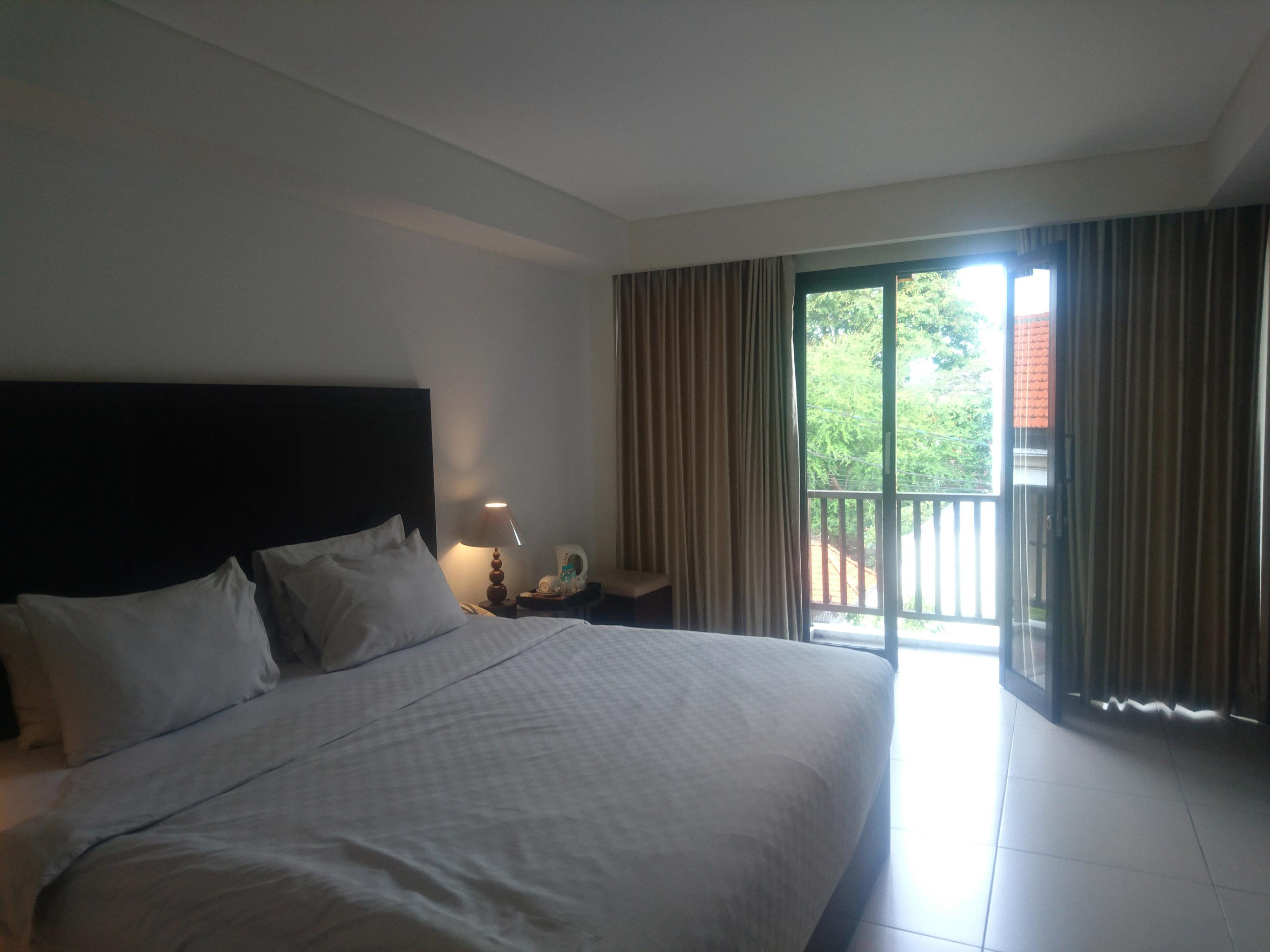 Suris Boutique Hotel Kuta  Exterior photo