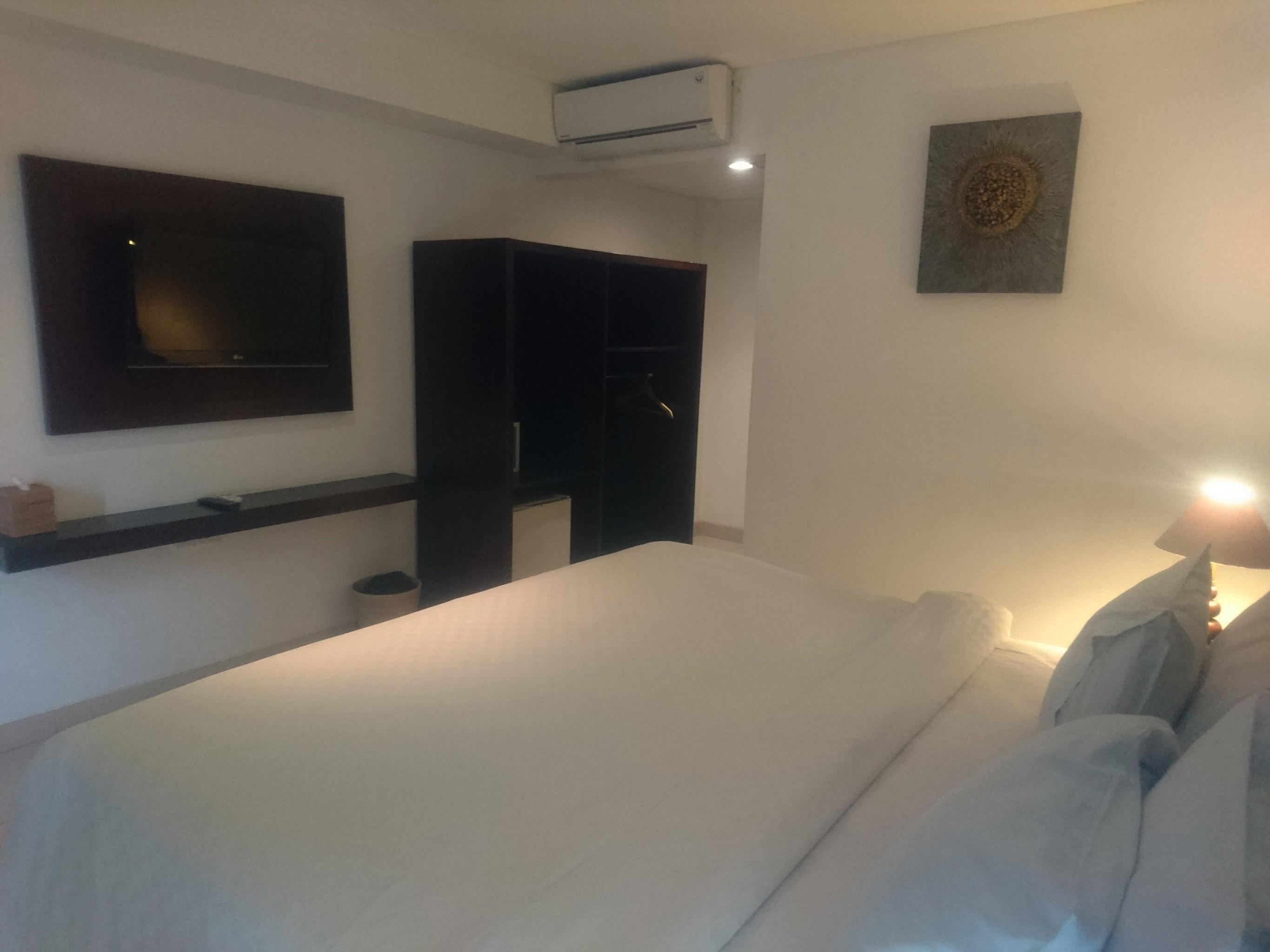 Suris Boutique Hotel Kuta  Exterior photo
