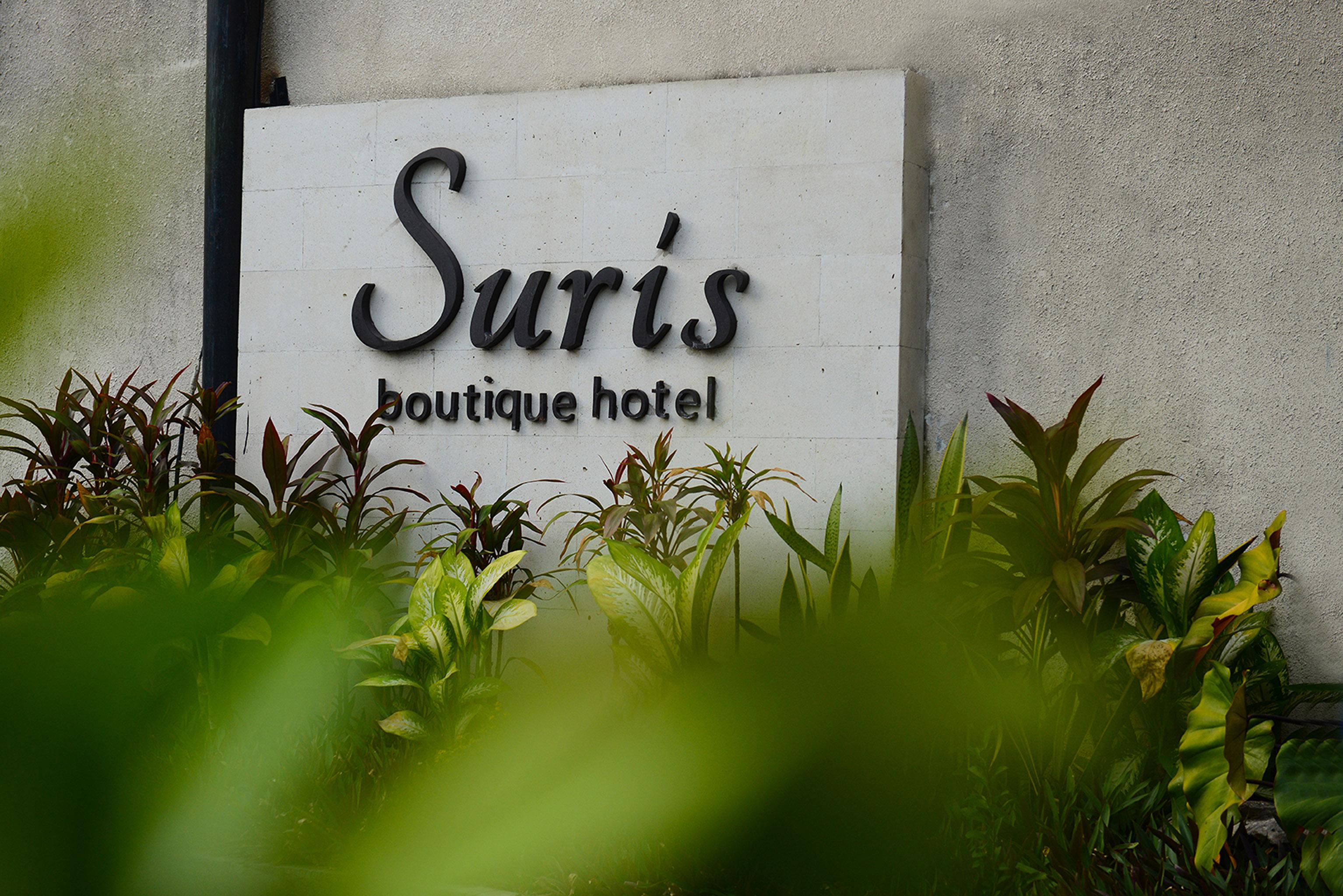 Suris Boutique Hotel Kuta  Exterior photo