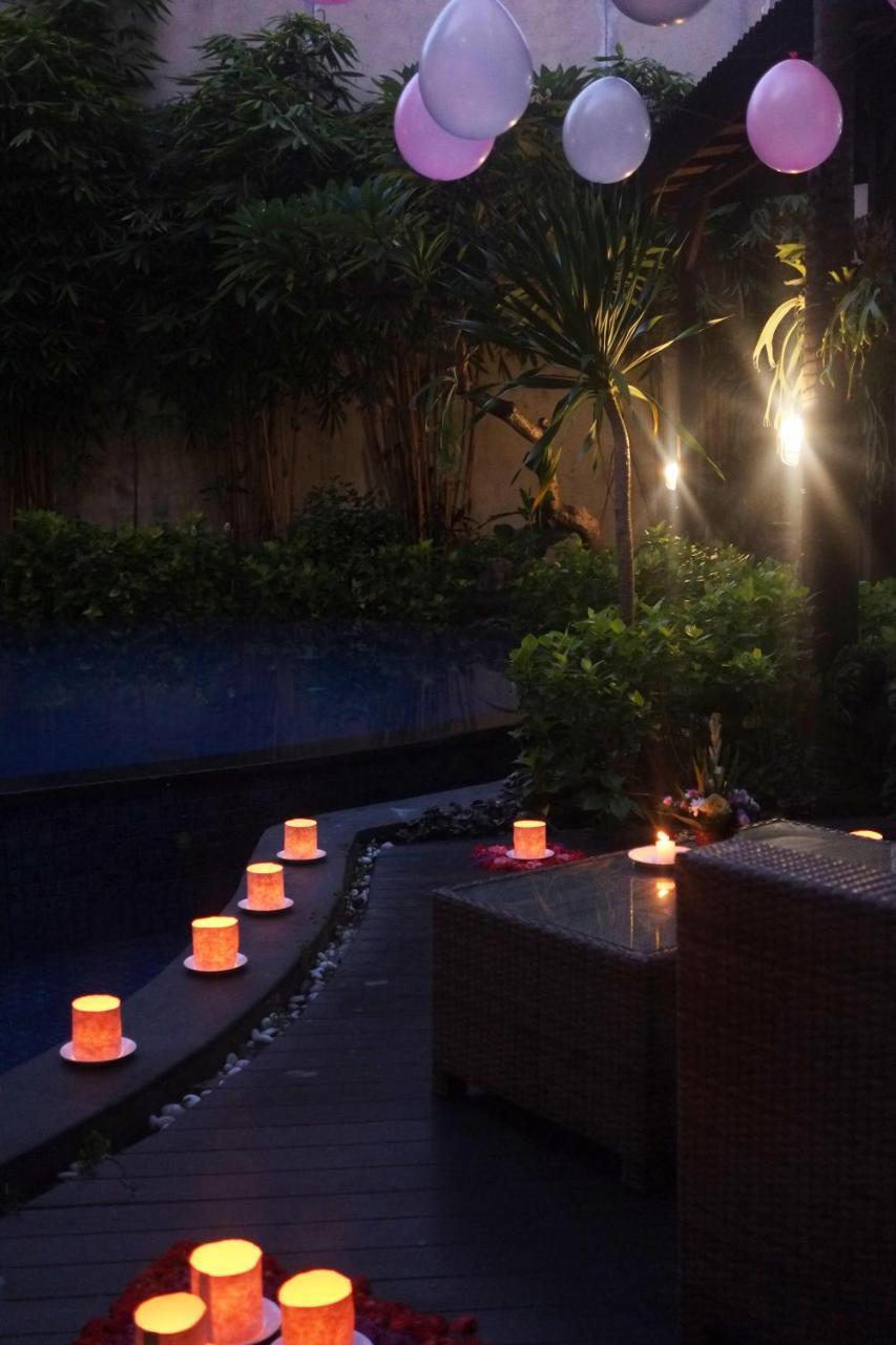 Suris Boutique Hotel Kuta  Exterior photo